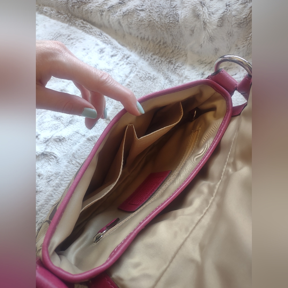 Stylish Tan and Pink Women's Coach Bag - Picture 8 of 16